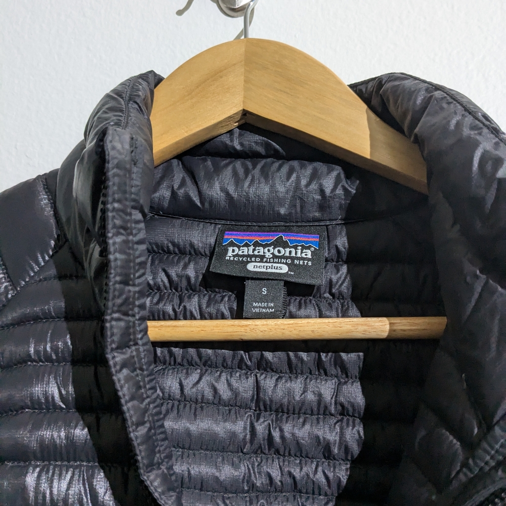 Patagonia Alplight Down Pullover